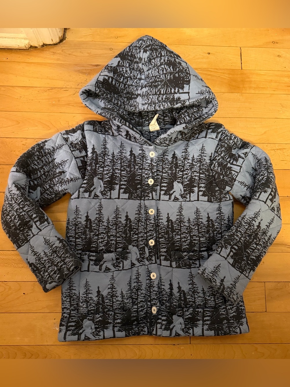 Kate Quinn Sasquatch Print Quilted Jacket Size 5